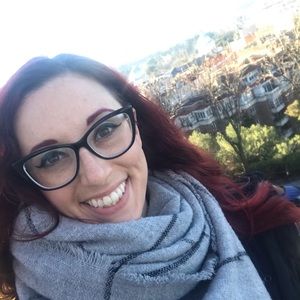 Meet your Posher, Victoria